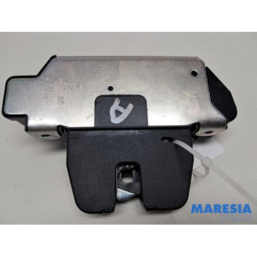 Citroen - C3 - Tailgate lock mechanism