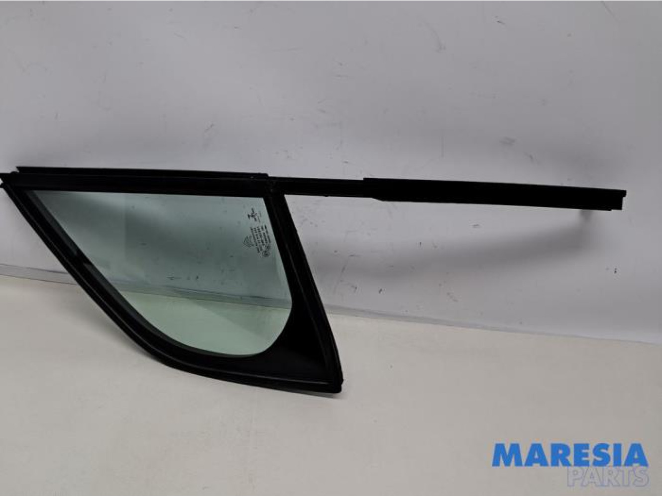 Citroen - C3 - Driehoeks Ruit links-voor