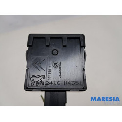 Citroen - C3 - AIH headlight switch