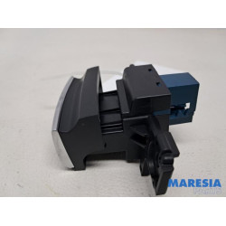 Peugeot - 308 - Handrem schakelaar