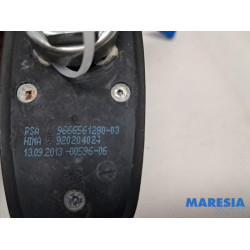 Peugeot - 308 - Antenne