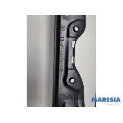 Peugeot - 308 - Window mechanism 4-door, front left