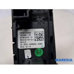 Peugeot - 308 - Multi-functional window switch