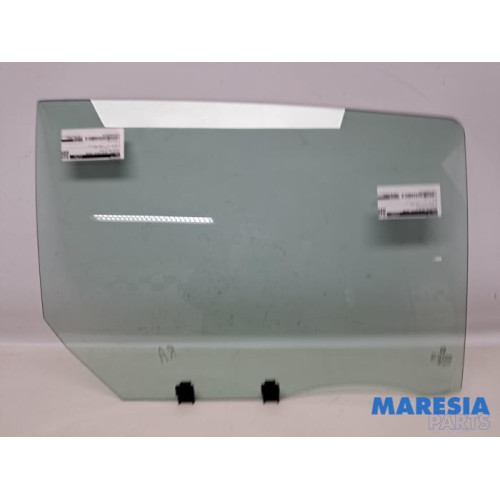 Peugeot - 308 - Portierruit 4Deurs rechts-achter