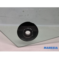 Peugeot - 308 - Door window 4-door, front right