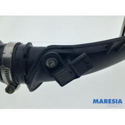 Citroen - C4 Picasso - Intercooler tube