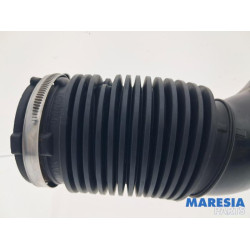 Citroen - C4 Picasso - Air intake hose
