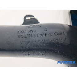 Citroen - C4 Picasso - Air intake hose