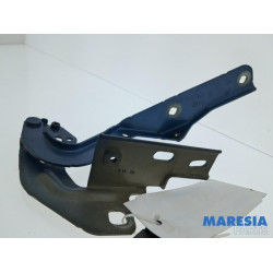 Citroen - C4 Picasso - Bonnet Hinge