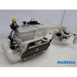 Citroen - C4 Picasso - Heater housing