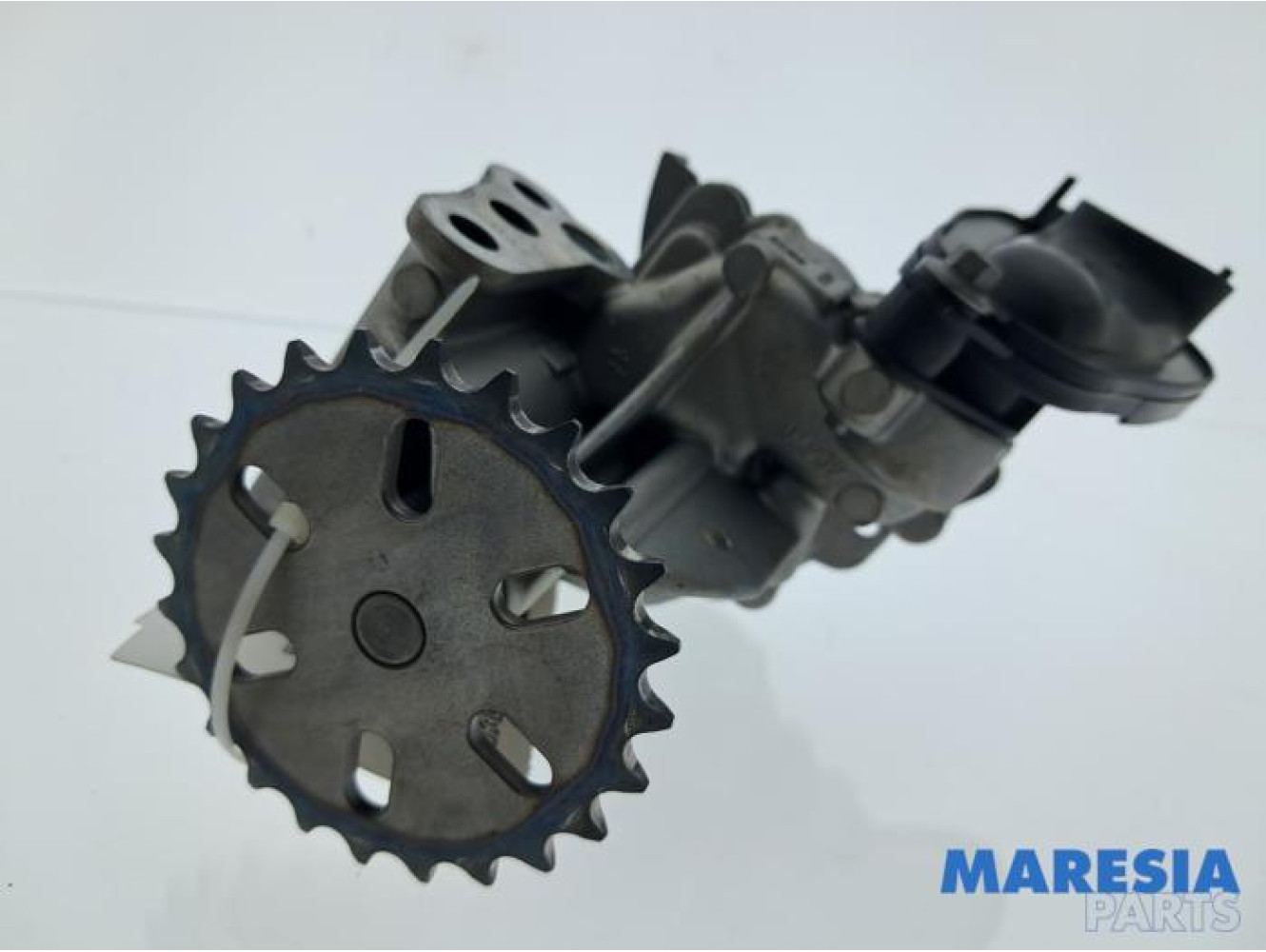 Nissan - NV300 - Oliepomp