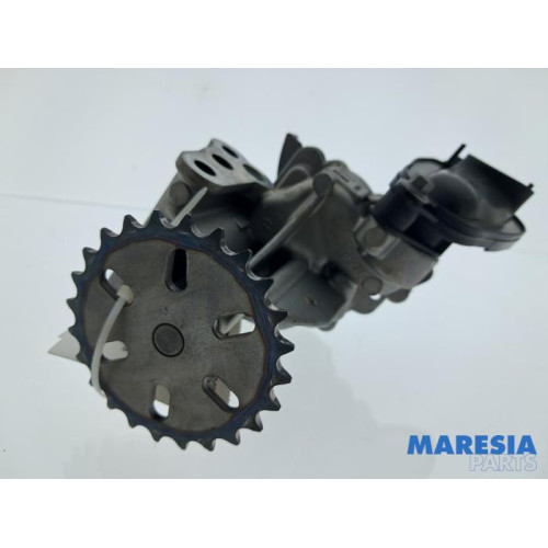 Nissan - NV300 - Oliepomp