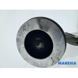 Nissan - NV300 - Drijfstang