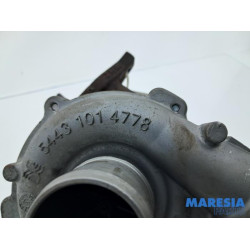 Nissan - NV300 - Turbo