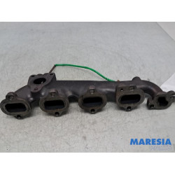 Nissan - NV300 - Exhaust manifold