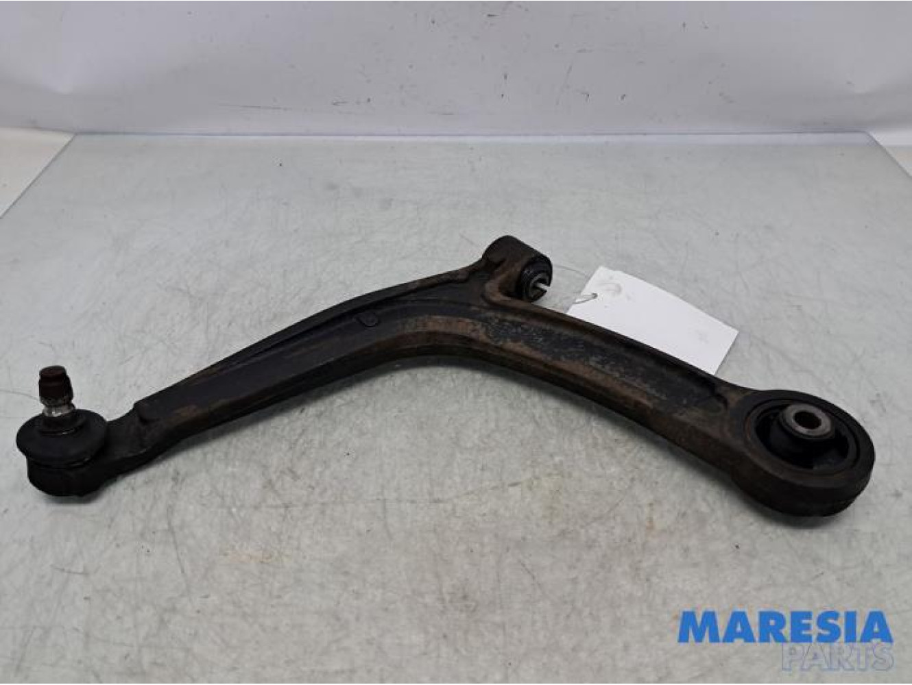 Fiat - 500 - Front lower wishbone, left