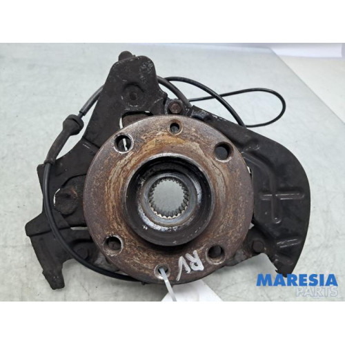 Fiat - 500 - Knuckle, front right