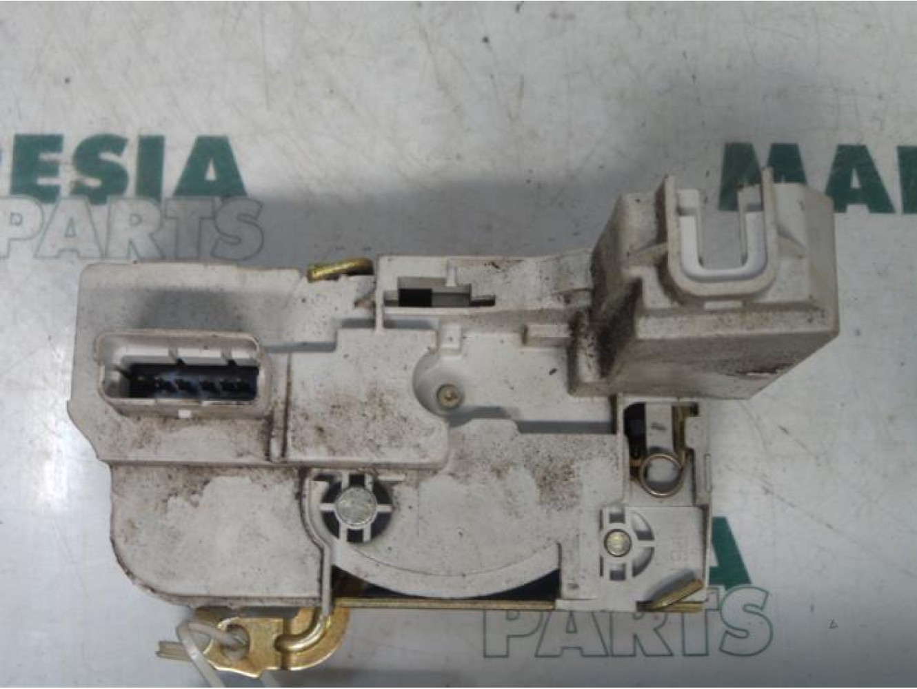 Peugeot - 307 - Rear door mechanism 4-door, right