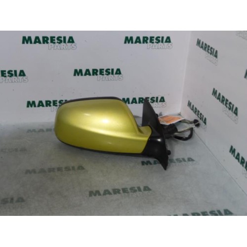 Peugeot - 307 - Wing mirror, right