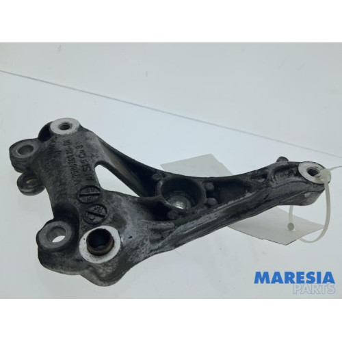 Citroen - C4 Picasso - Air conditioning bracket