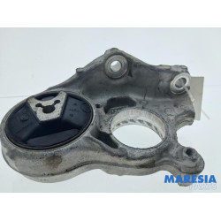 Citroen - C4 Picasso - Engine mount