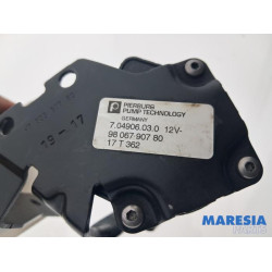 Citroen - C4 Picasso - Water pump