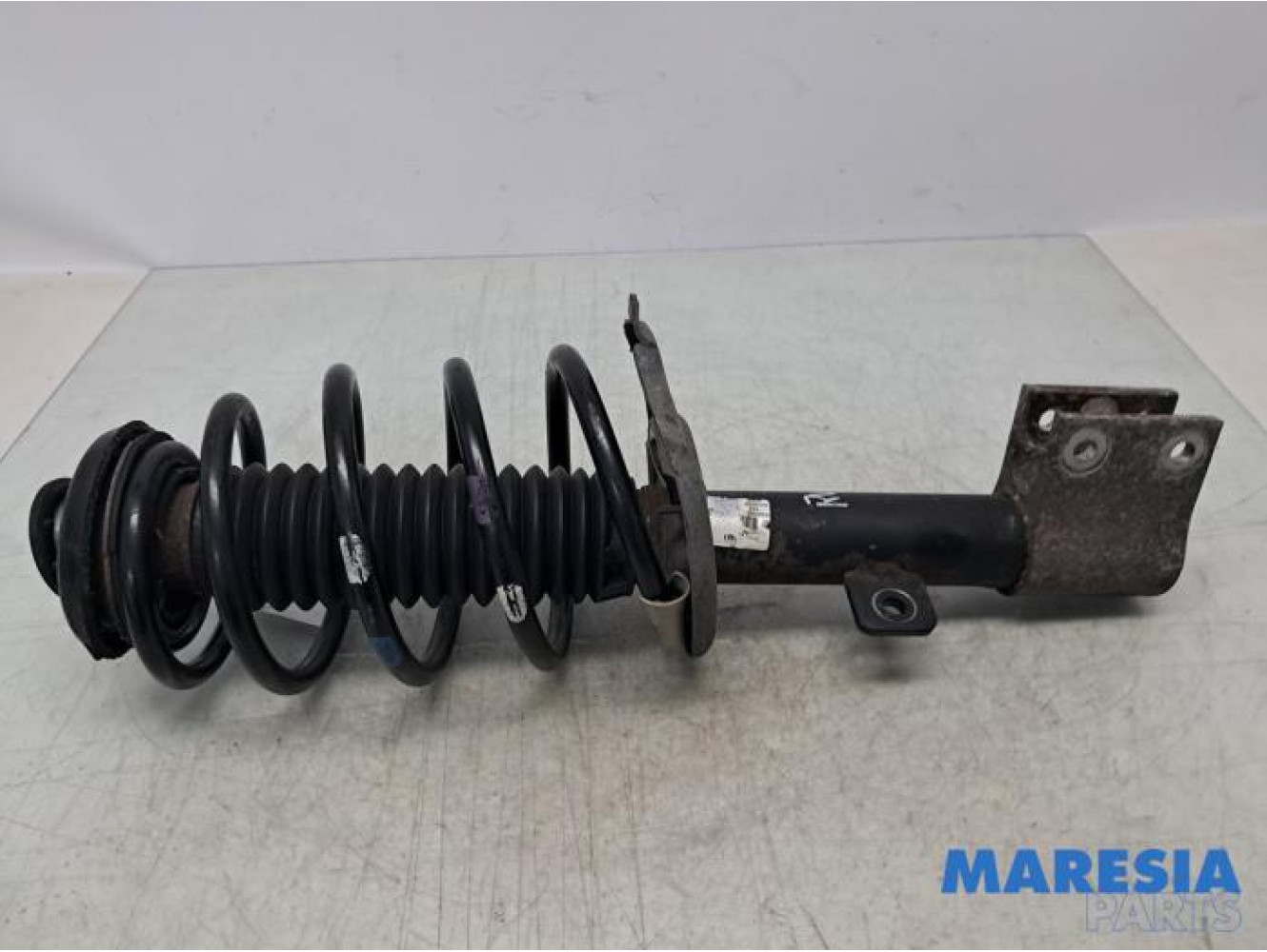 Citroen - C4 Picasso - Barre amortisseur avant droit