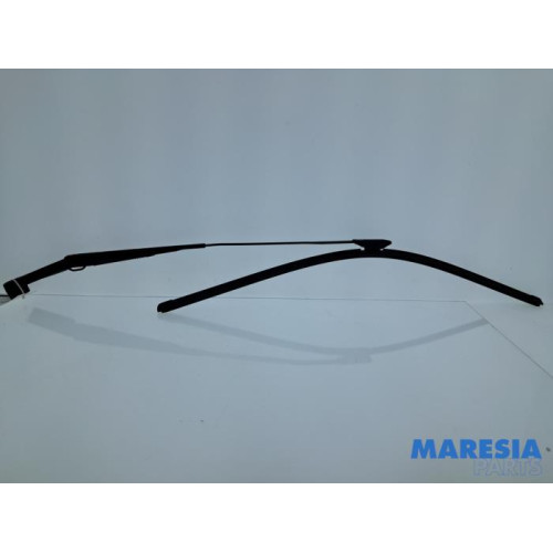 Citroen - C4 Picasso - Scheibenwischerarm vorne