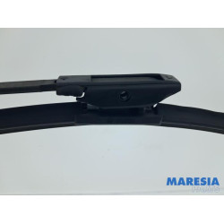 Citroen - C4 Picasso - Front wiper arm