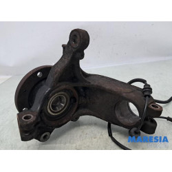 Citroen - C3 - Fusee links-voor