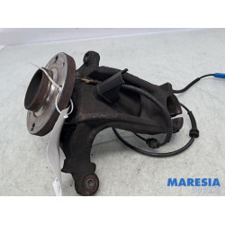 Citroen - C3 - Fusee links-voor