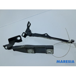Citroen - C3 - Bonnet Hinge