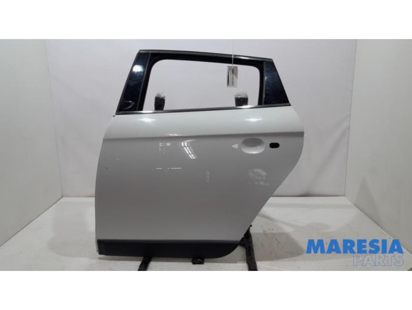 Lancia - Delta - Tür 4-türig links hinten