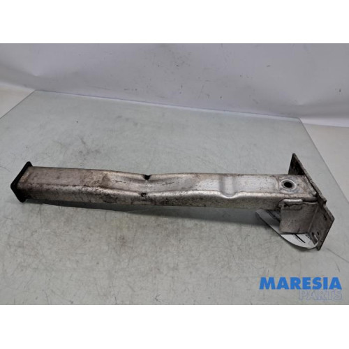 Citroen - Berlingo - Draagarmsteun linksvoor