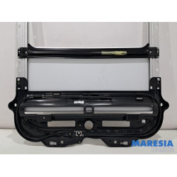 Peugeot - 2008 - Schiebehimmel Mechanik