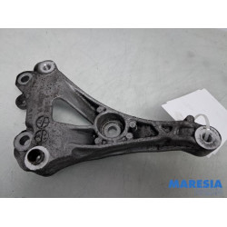 Citroen - Berlingo - Dynamosteun boven