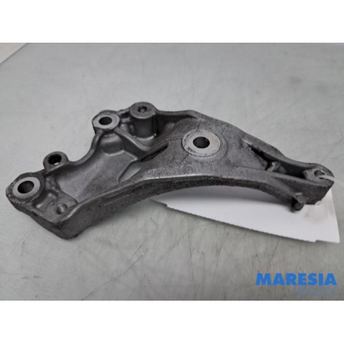 Citroen - Berlingo - Dynamosteun boven