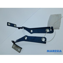 Citroen - Berlingo - Charnière capot