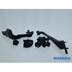 Citroen - Berlingo - Schuifdeurrol rechts