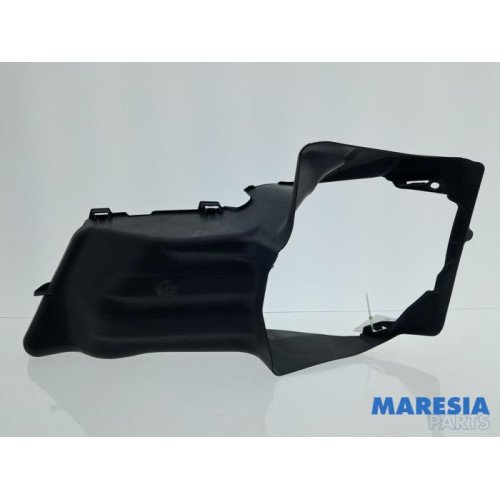 Peugeot - 308 - Air funnel