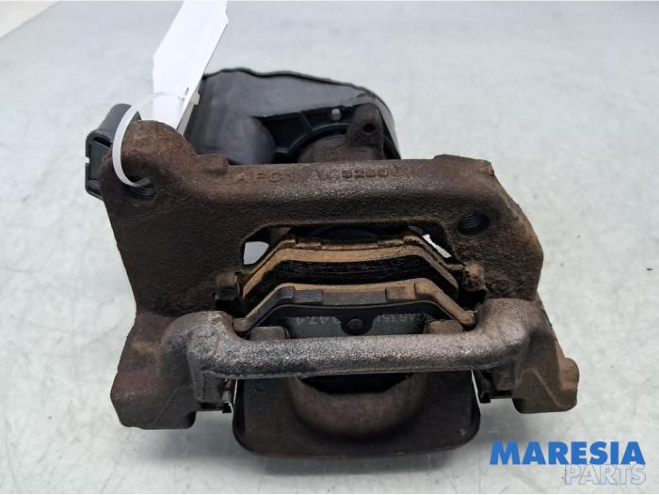 Peugeot - 308 - Remklauw (Tang) rechts-achter