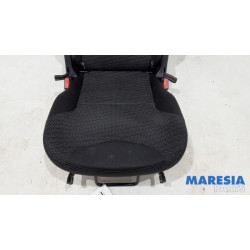 Peugeot - 308 - Rear seat
