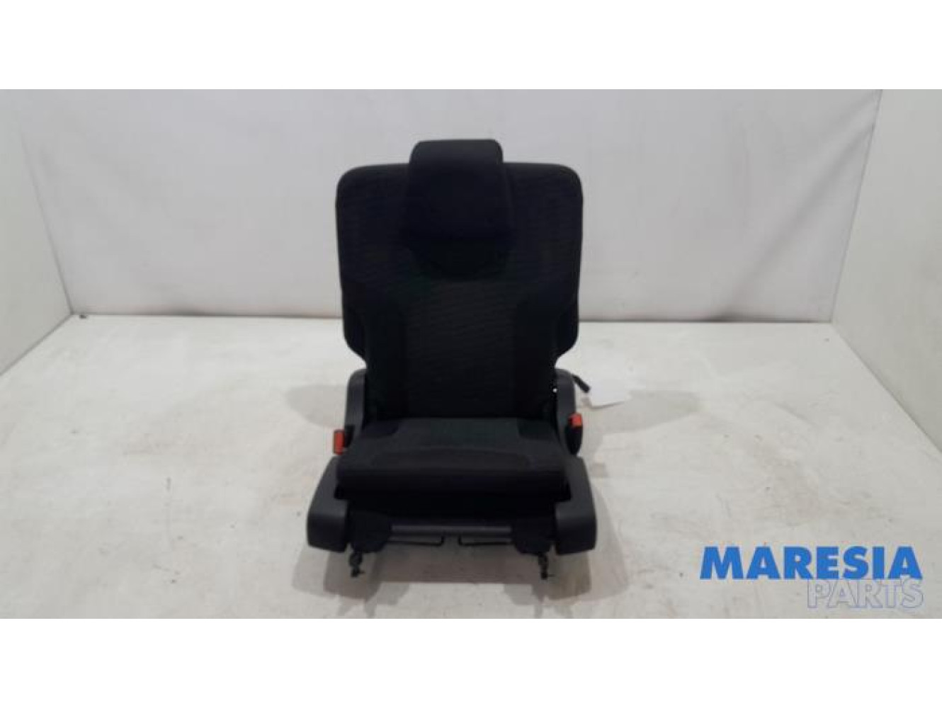Peugeot - 308 - Rear seat