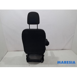 Renault - Trafic - Seat, left