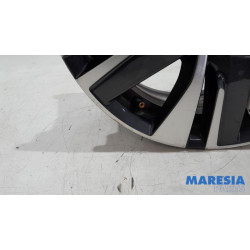 Peugeot - 2008 - Wheel
