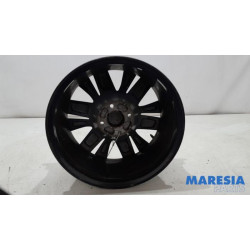 Peugeot - 2008 - Wheel