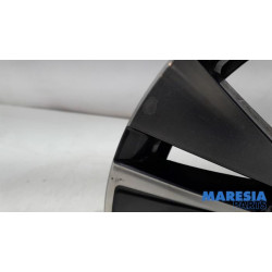Peugeot - 2008 - Wheel