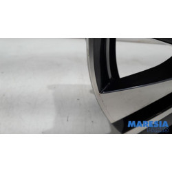 Peugeot - 2008 - Wheel