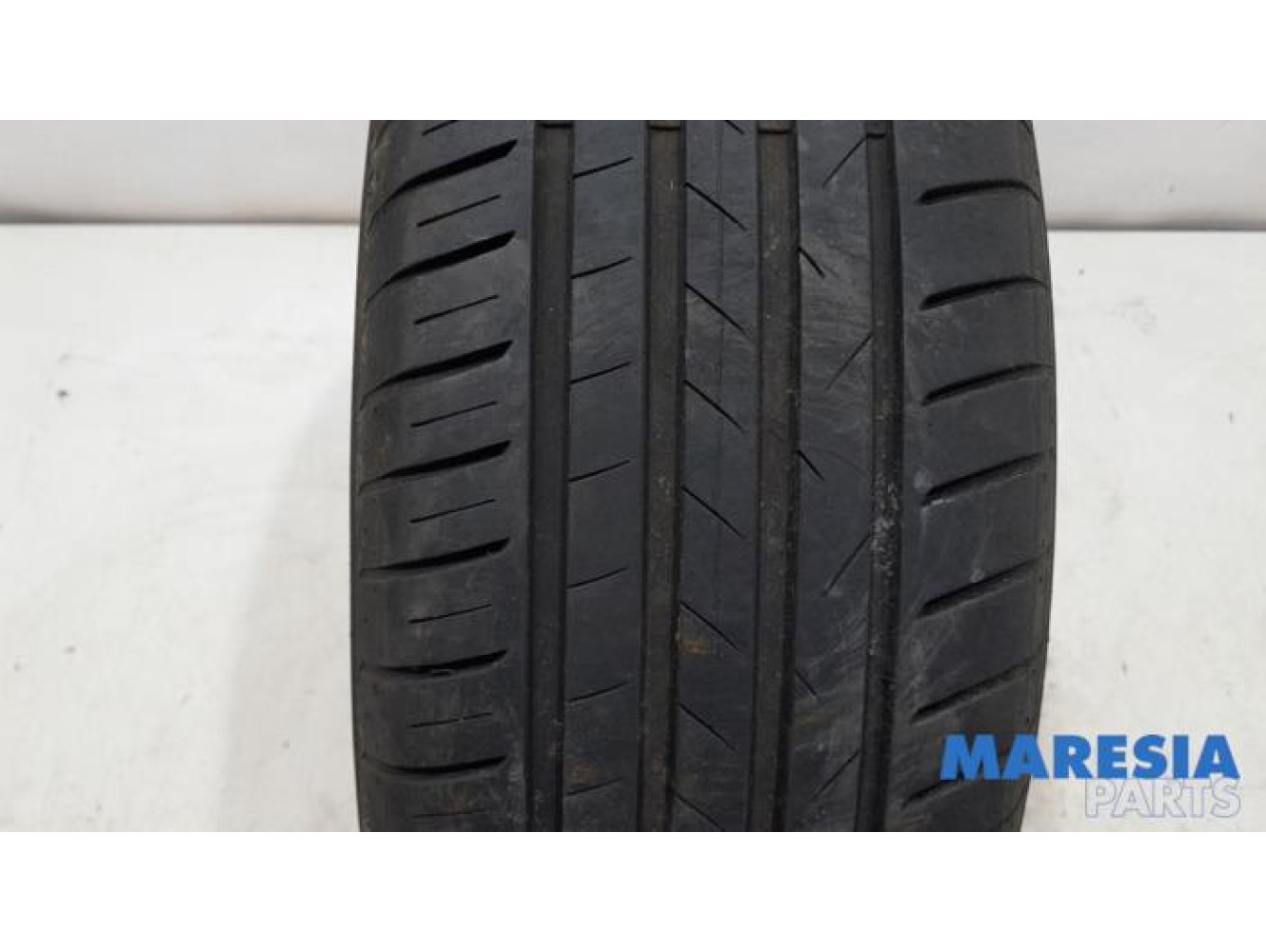 Peugeot - 2008 - Tyre