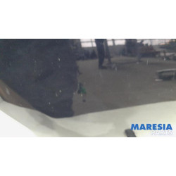 Peugeot - 208 - Motorkap